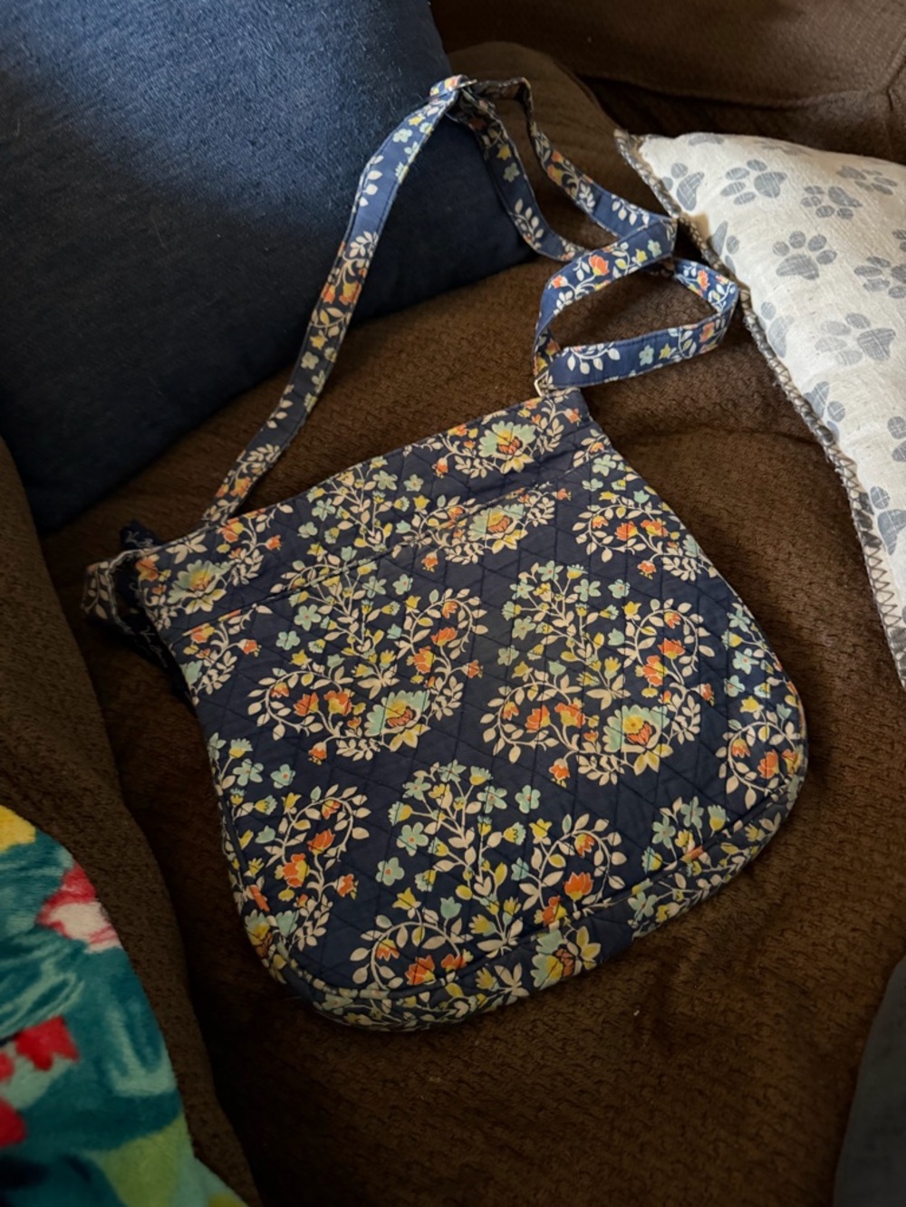 Vera Bradley Chandelier Floral Crossbody Bag RETIRED PRINT